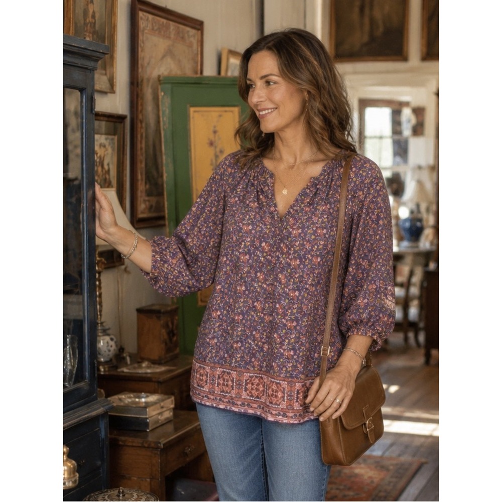 Violet + Claire Floral Border Print Peasant Blouse Gray Pink Boho 1X Gold Flowy